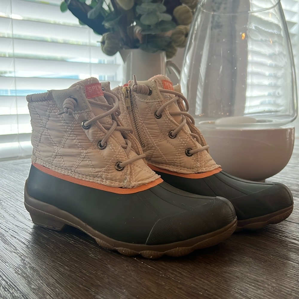 Sperry Syren Gulf  Duck Boots Pink Cream Size 7